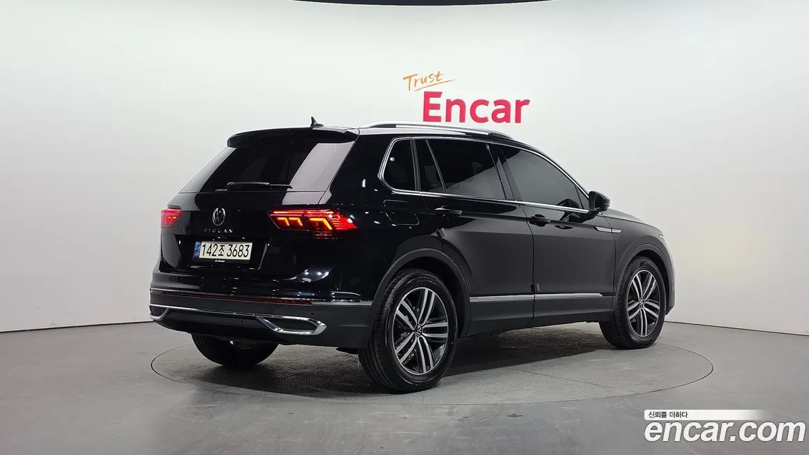 Volkswagen Tiguan — фото 2