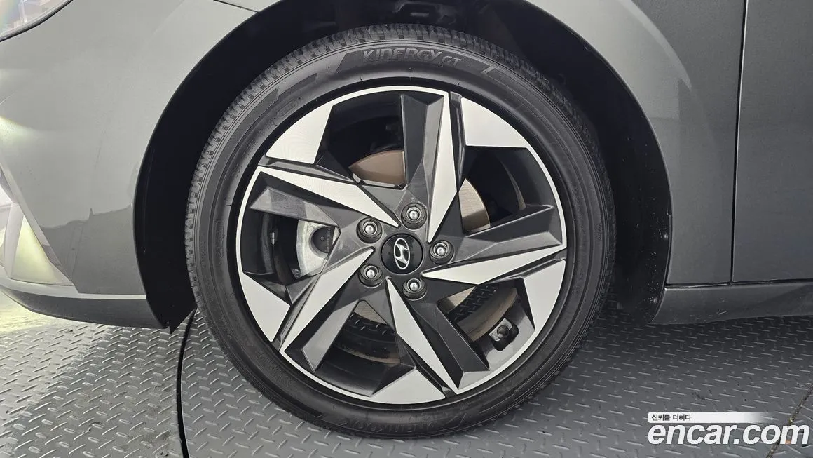 Hyundai AVANTE — фото 5