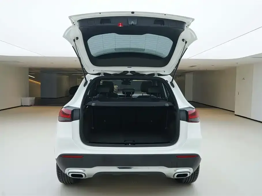 Mercedes-Benz GLA 2023 из CN, фото 6