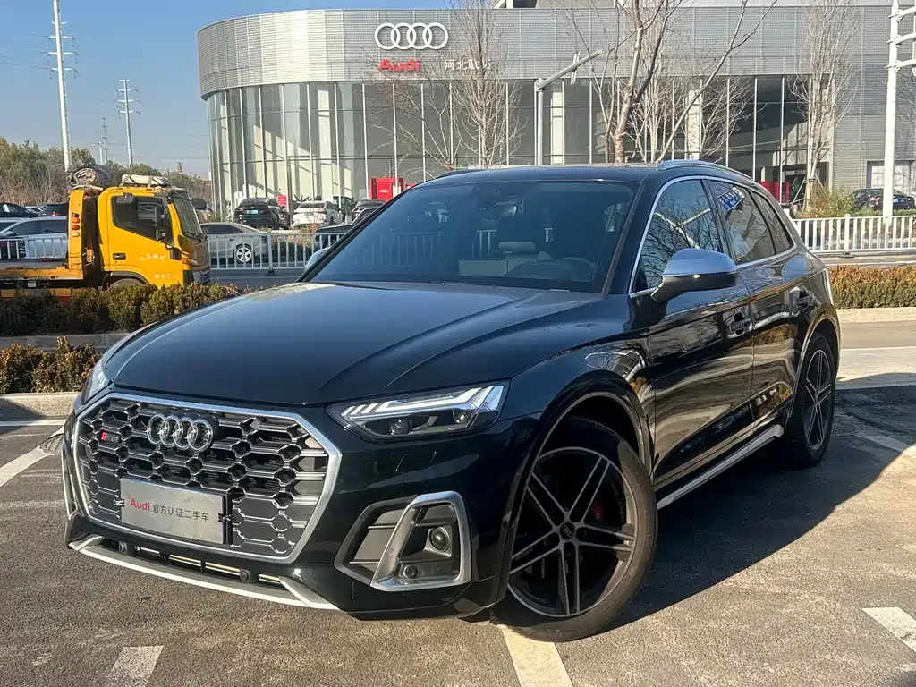 Audi SQ5 2022 из CN, фото 1