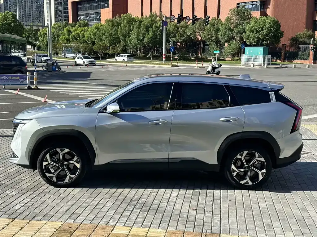 Geely Boyue L 2023 из CN, фото 4