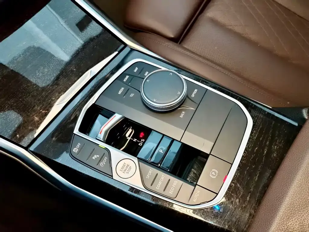 BMW 3 Series — фото 10