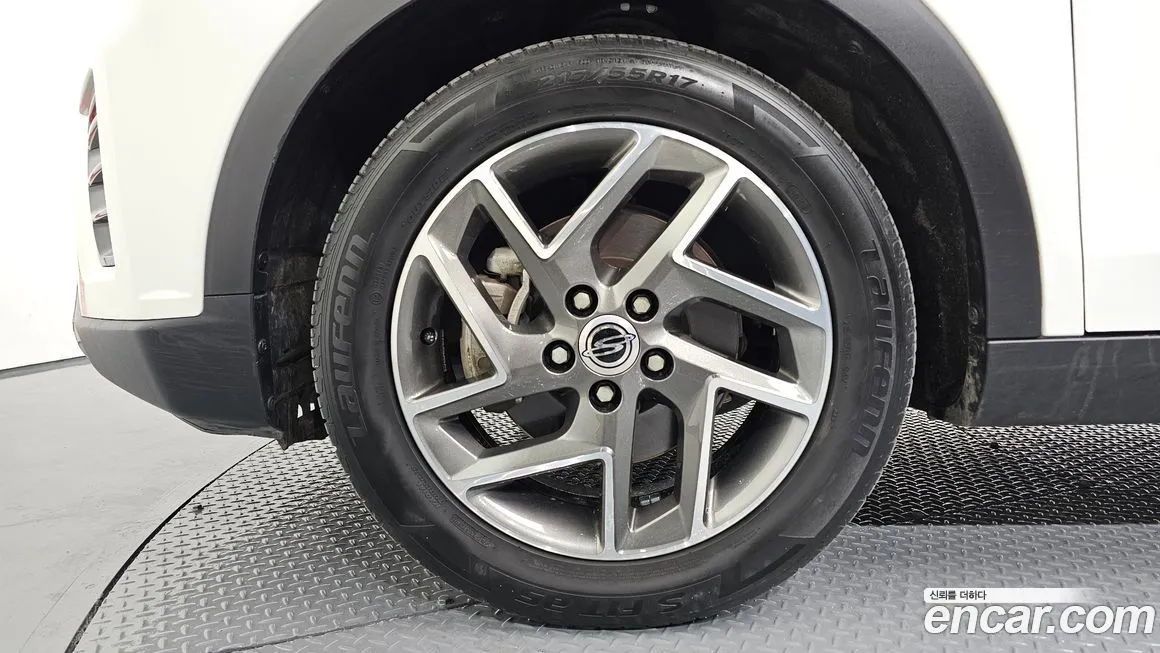 KG Mobility (Ssangyong) TIBOLI 2022 из KR, фото 5