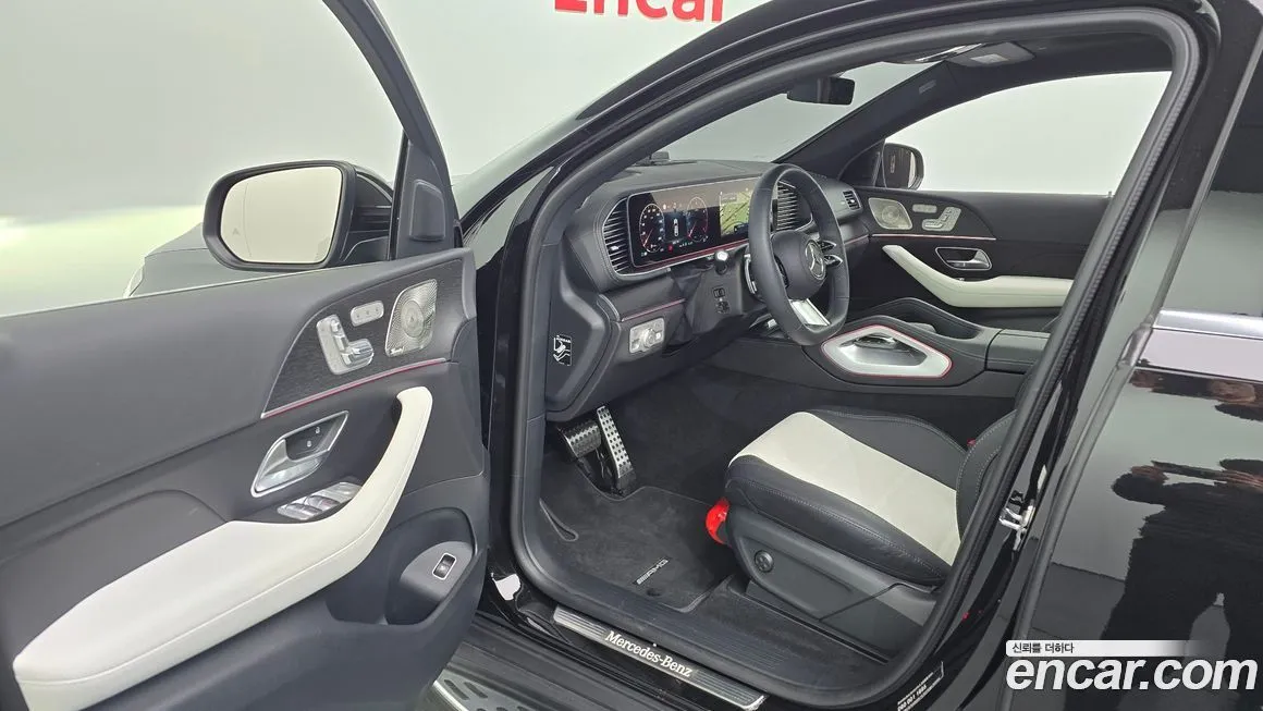 Mercedes-Benz GLE-Class — фото 10
