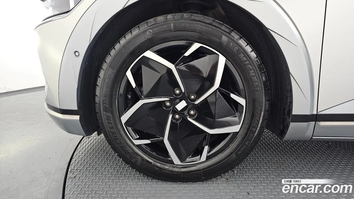 Hyundai Ioniq5 — фото 5