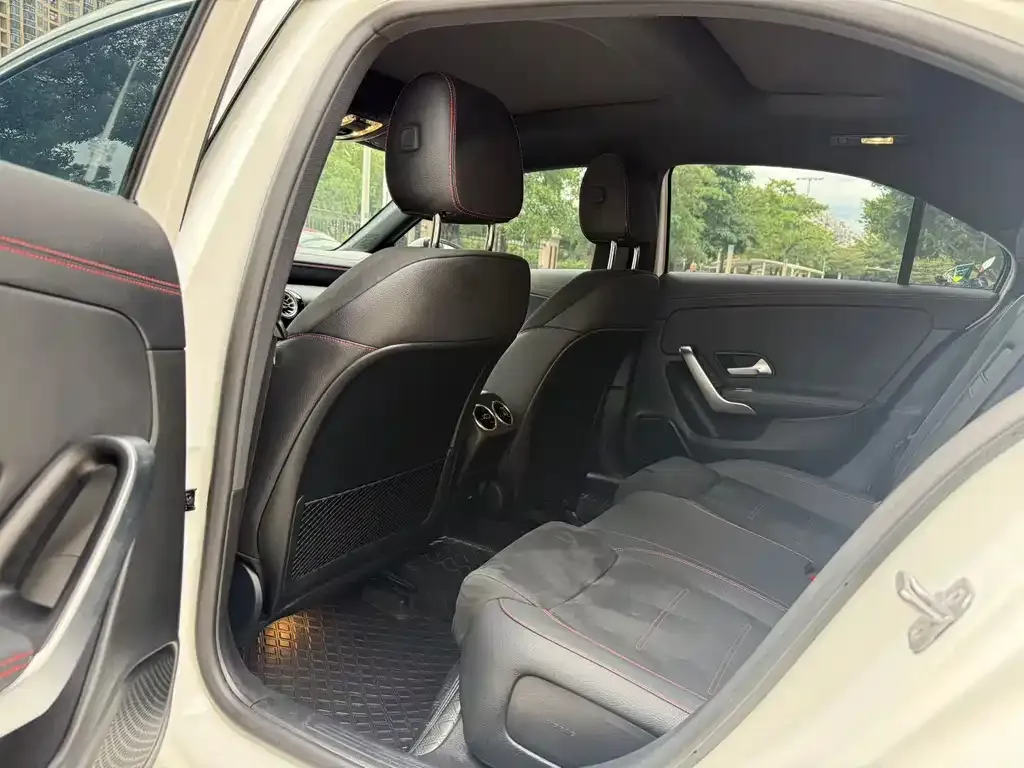 Mercedes-Benz A-Class 2024 из CN, фото 6