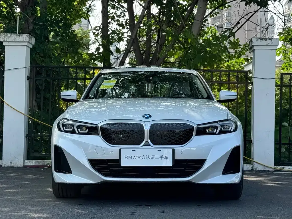 BMW i3 2025 из CN, фото 2