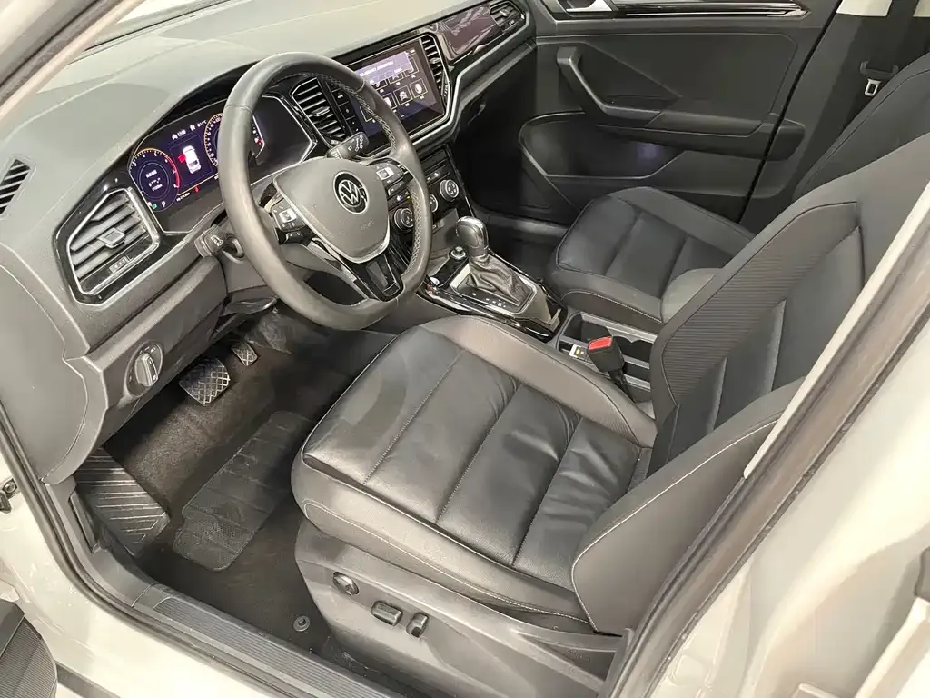Volkswagen T-Roc 2021 из CN, фото 8