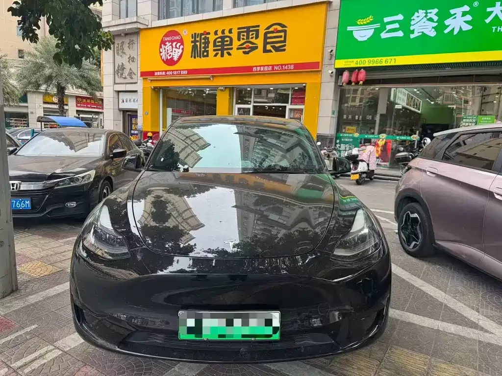 Tesla Model Y 2022 из CN, фото 2