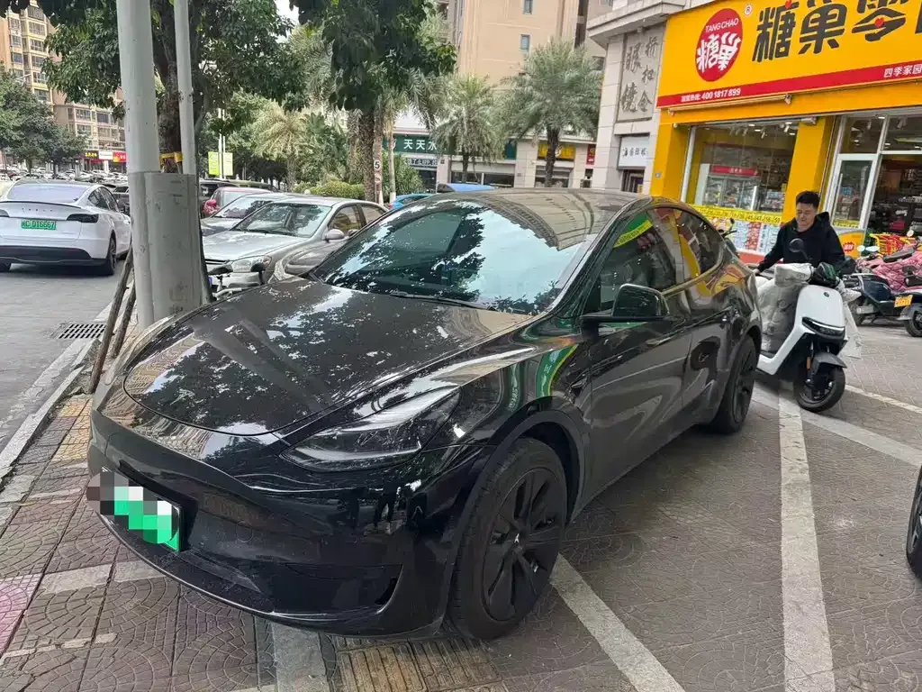 Tesla Model Y 2022 из CN, фото 3