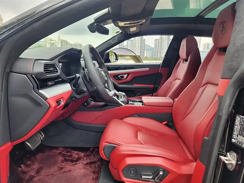 Lamborghini Urus — фото 5