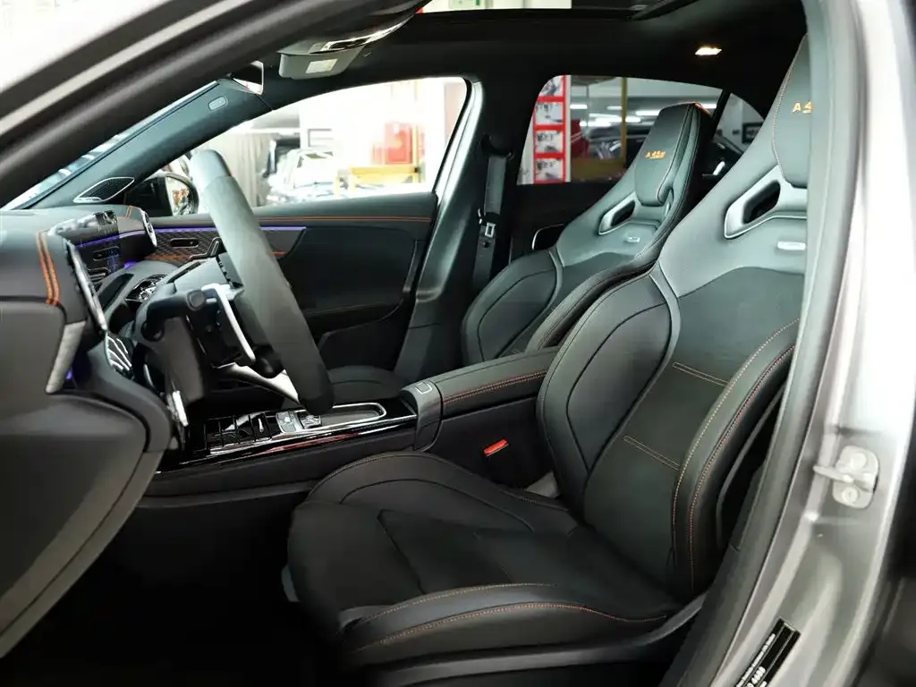 [object Object] A-Class AMG (Import) 2024 из CN, фото 6