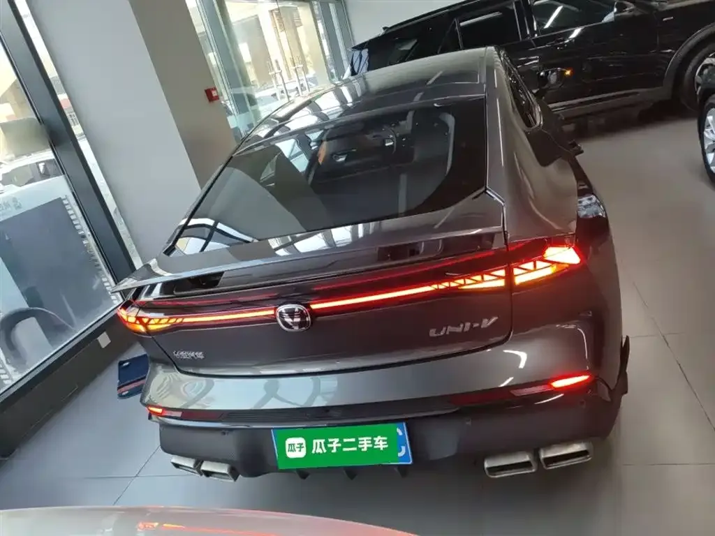 Changan UNI-V 2024 из CN, фото 6