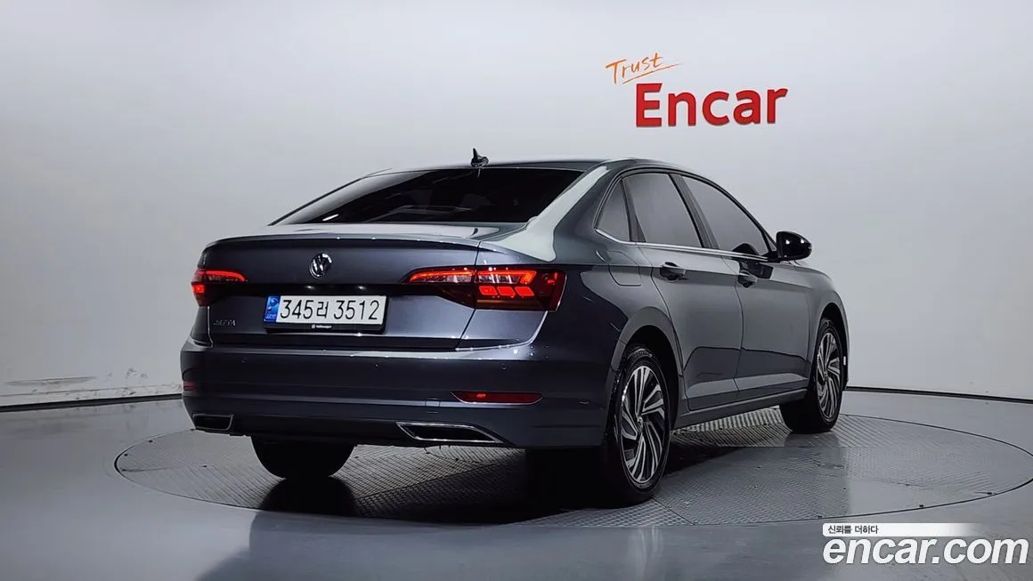 Volkswagen Jetta 2021 из KR, фото 2