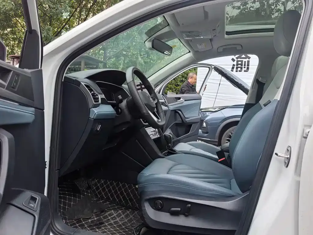 Volkswagen Tharu 2024 из CN, фото 7