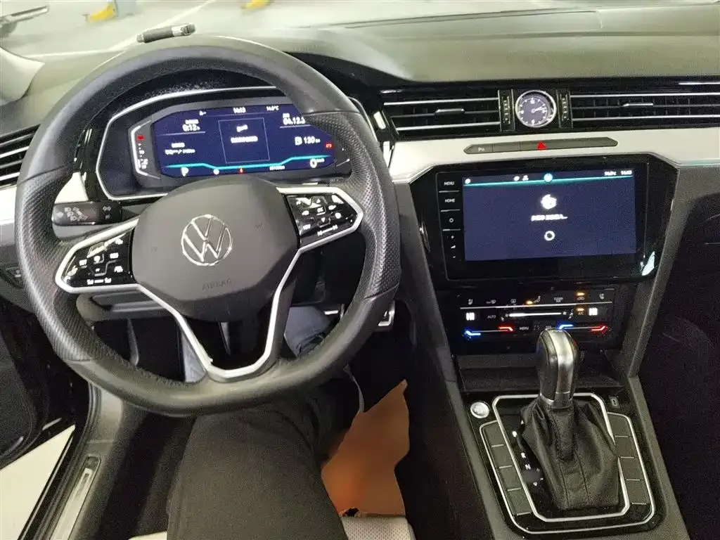 Volkswagen Magotan 2023 из CN, фото 10