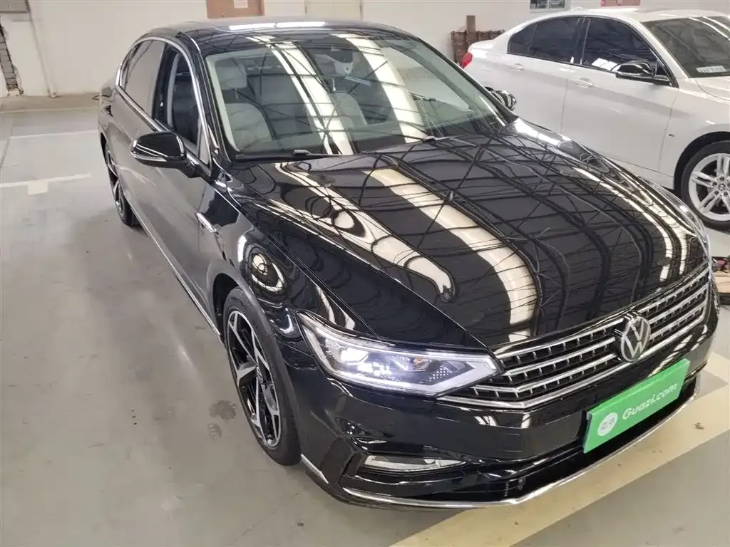 Volkswagen Magotan 2023 из CN, фото 4