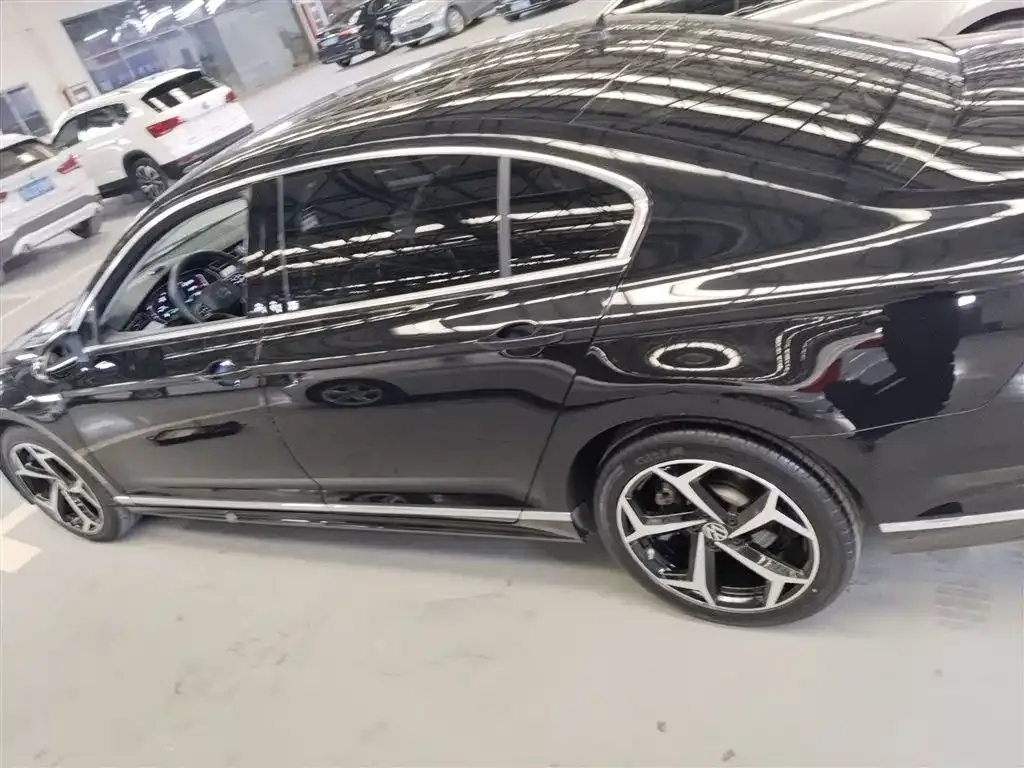 Volkswagen Magotan 2023 из CN, фото 5