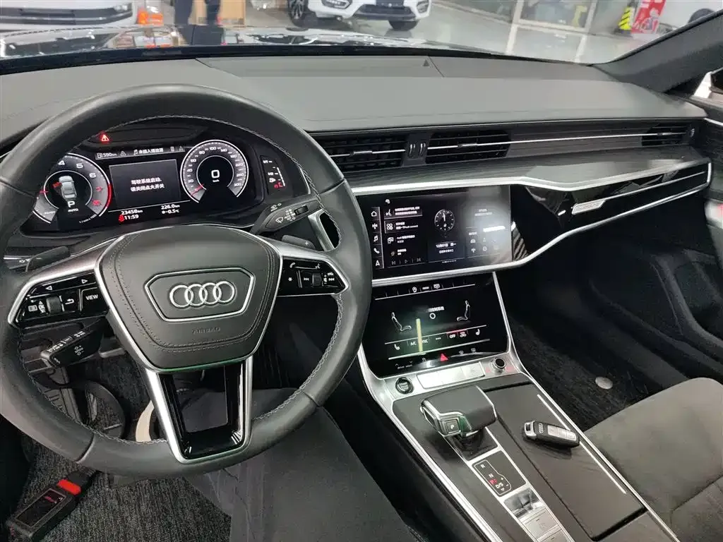 Audi A6L 2024 из CN, фото 10