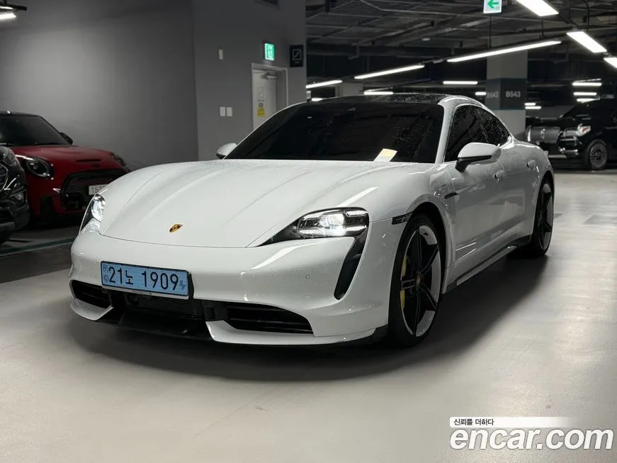 Porsche Taycan