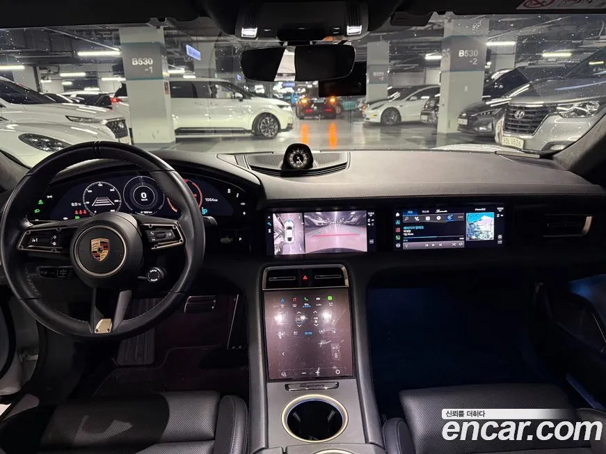 Porsche Taycan 2021 из KR, фото 6