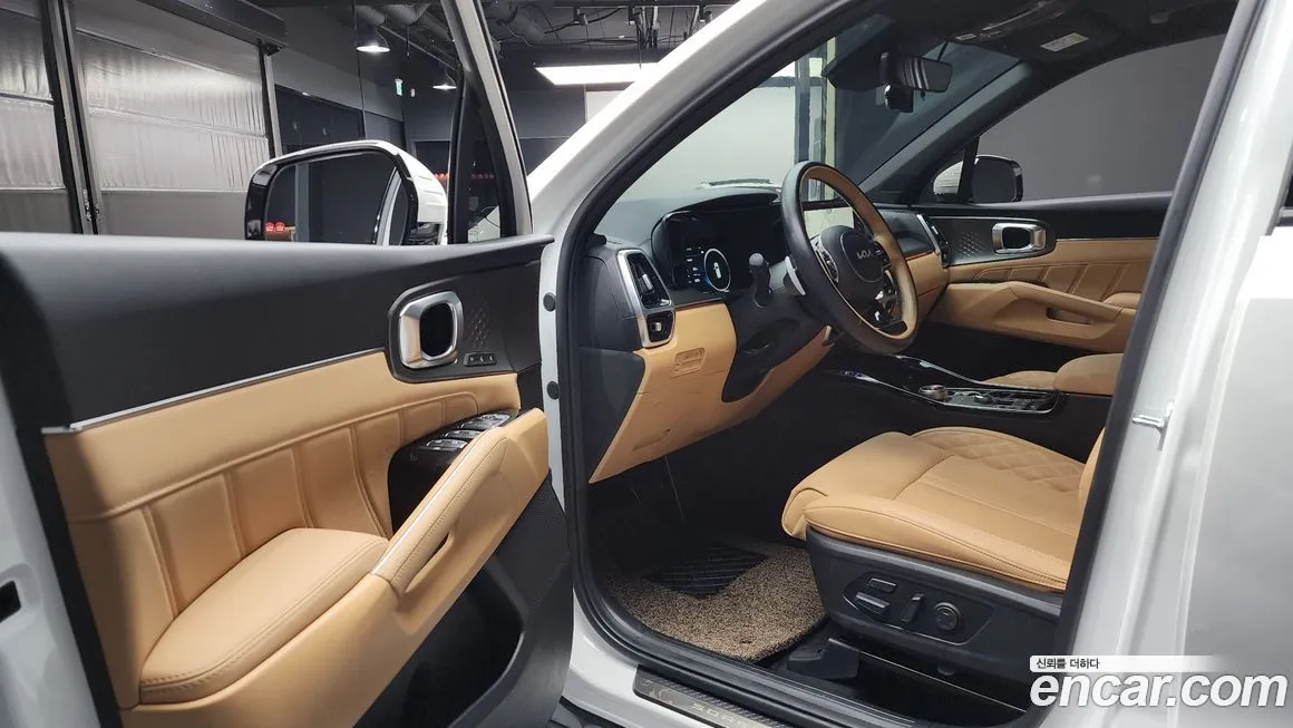 Kia Sorento — фото 10
