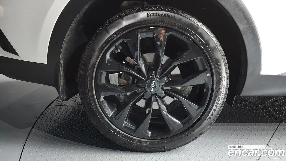 Kia Sorento — фото 5