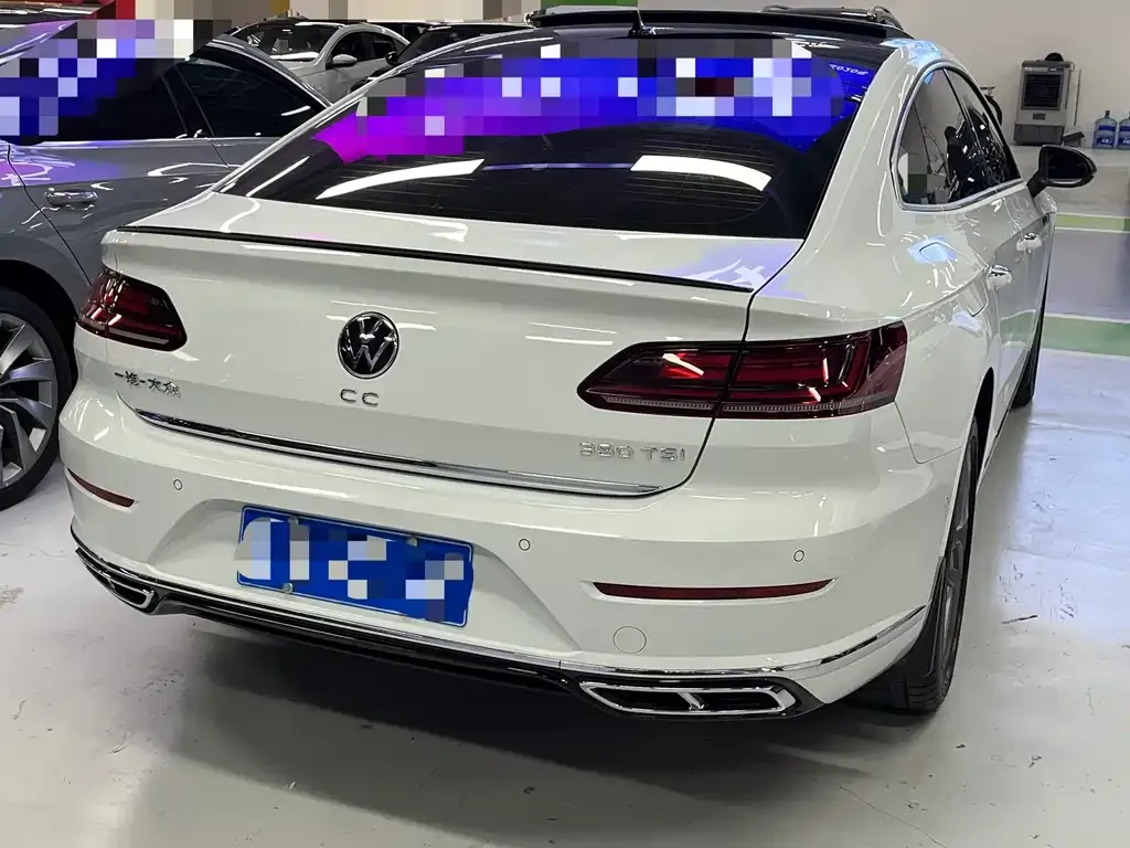 Volkswagen CC 2023 из CN, фото 6