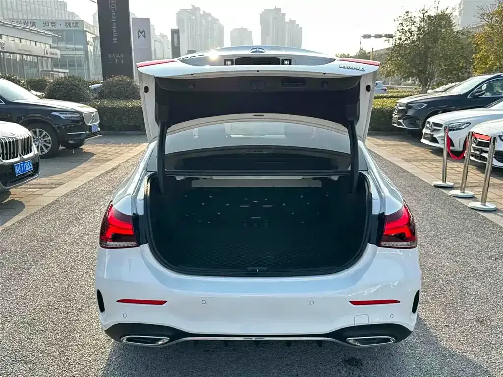 Mercedes-Benz A-Class 2022 из CN, фото 3