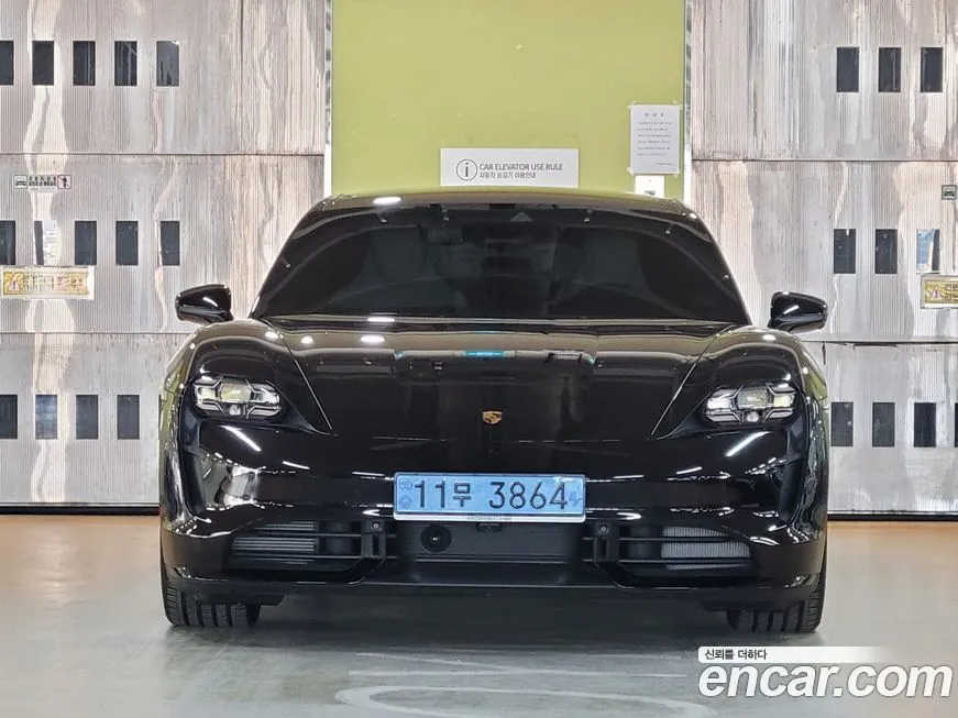 Porsche Taycan 2022 из KR, фото 3