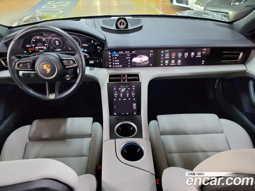 Porsche Taycan 2022 из KR, фото 7