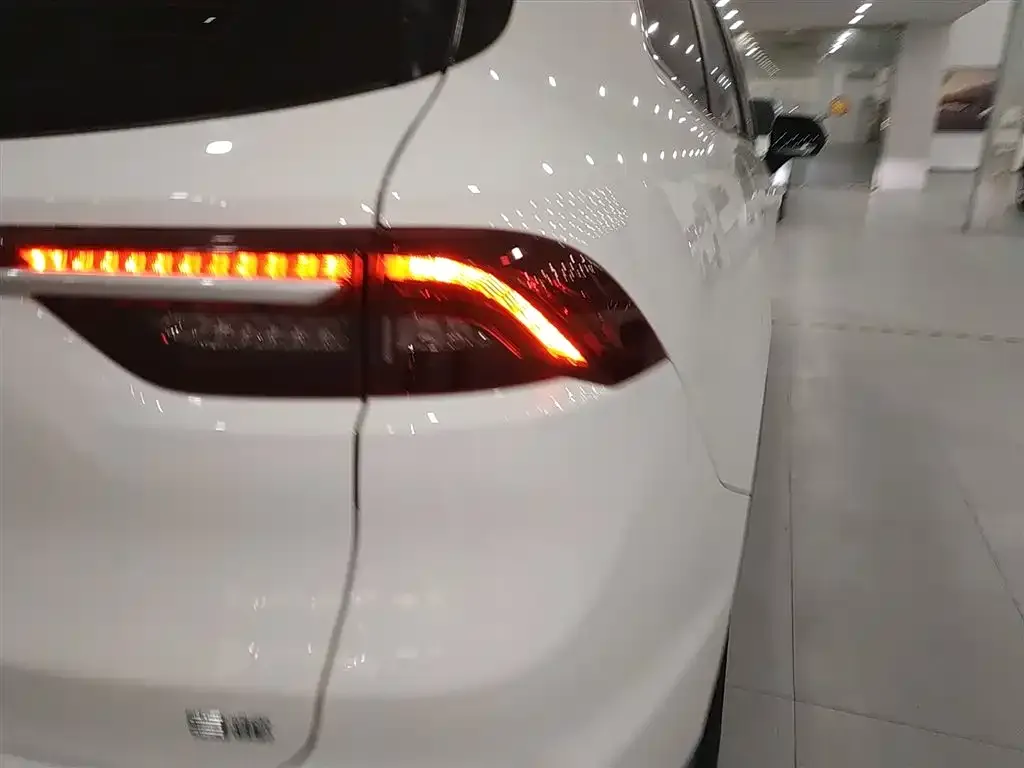 Geely Haoyue 2023 из CN, фото 8
