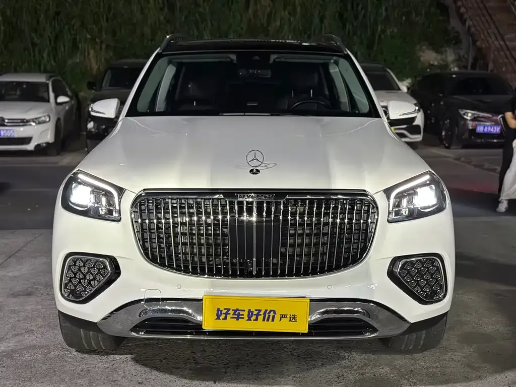 Mercedes-Benz GLS 2023 из CN, фото 2