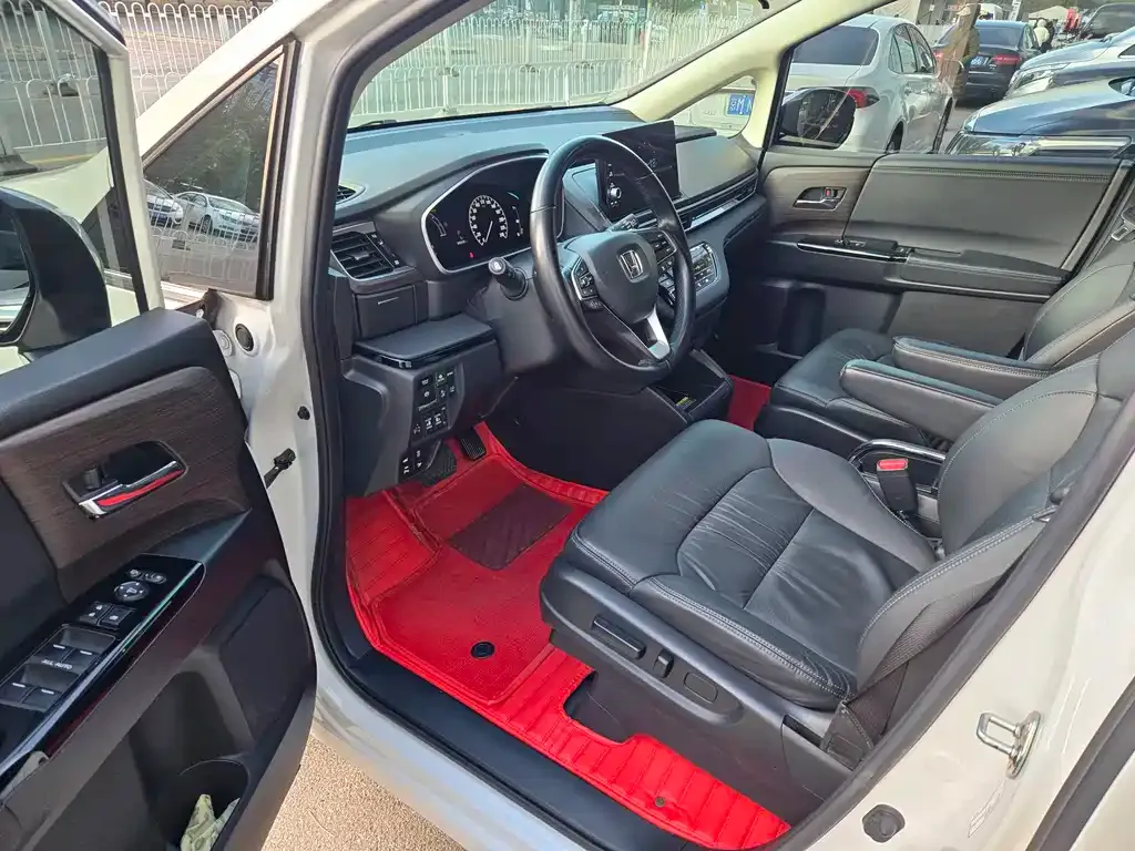 Honda Odyssey 2022 из CN, фото 3