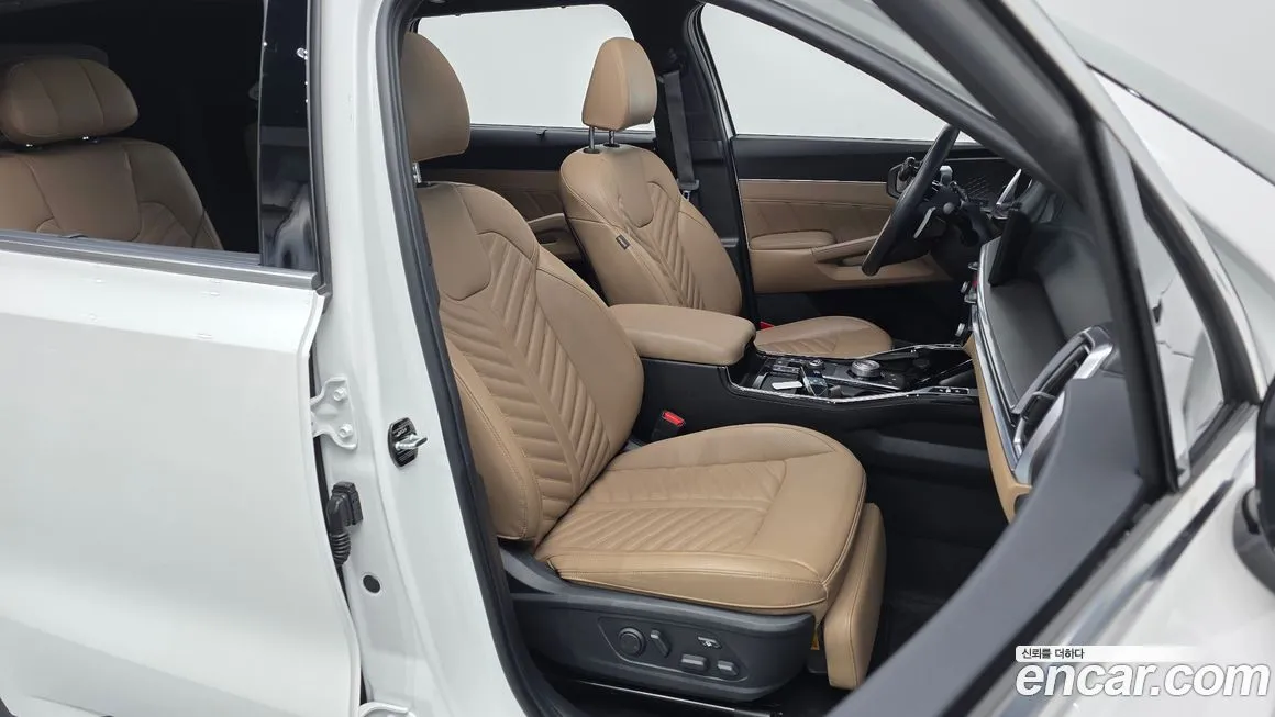 Kia Sorento — фото 10