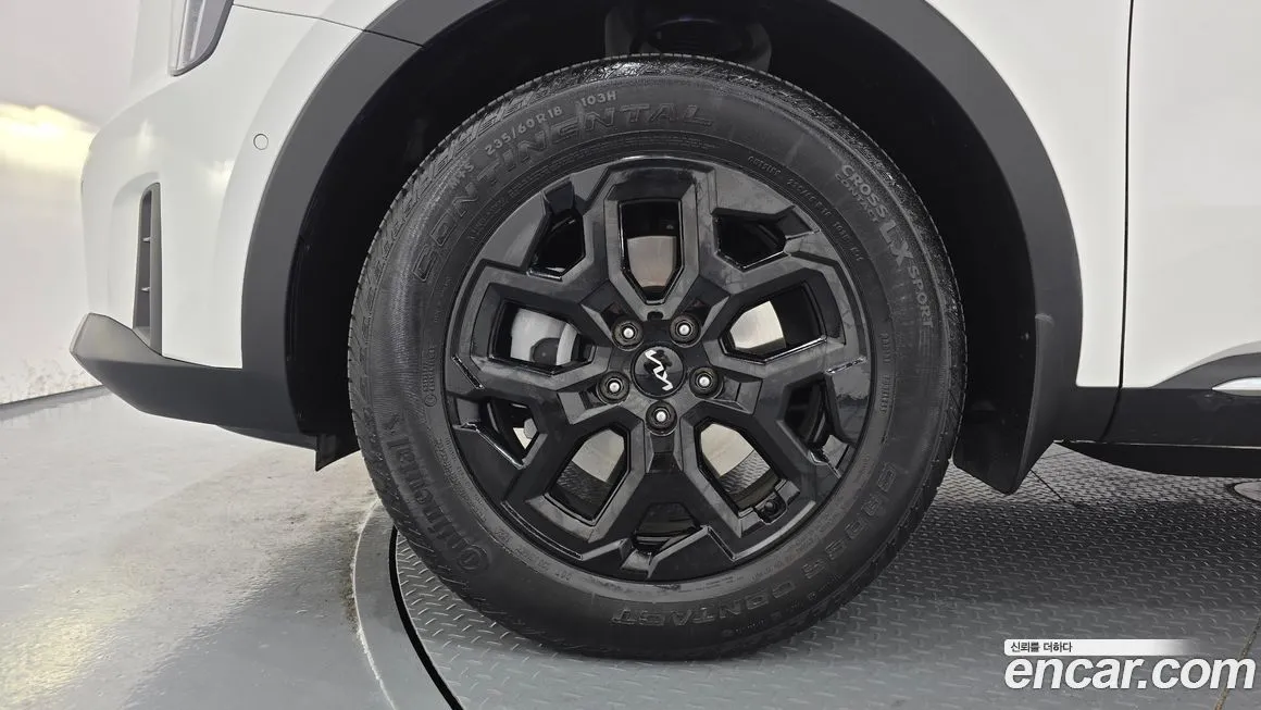 Kia Sorento — фото 5