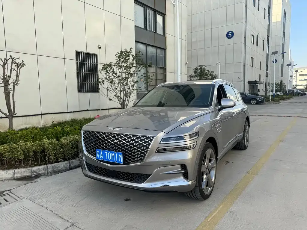 Genesis GV80 2022 из CN, фото 1