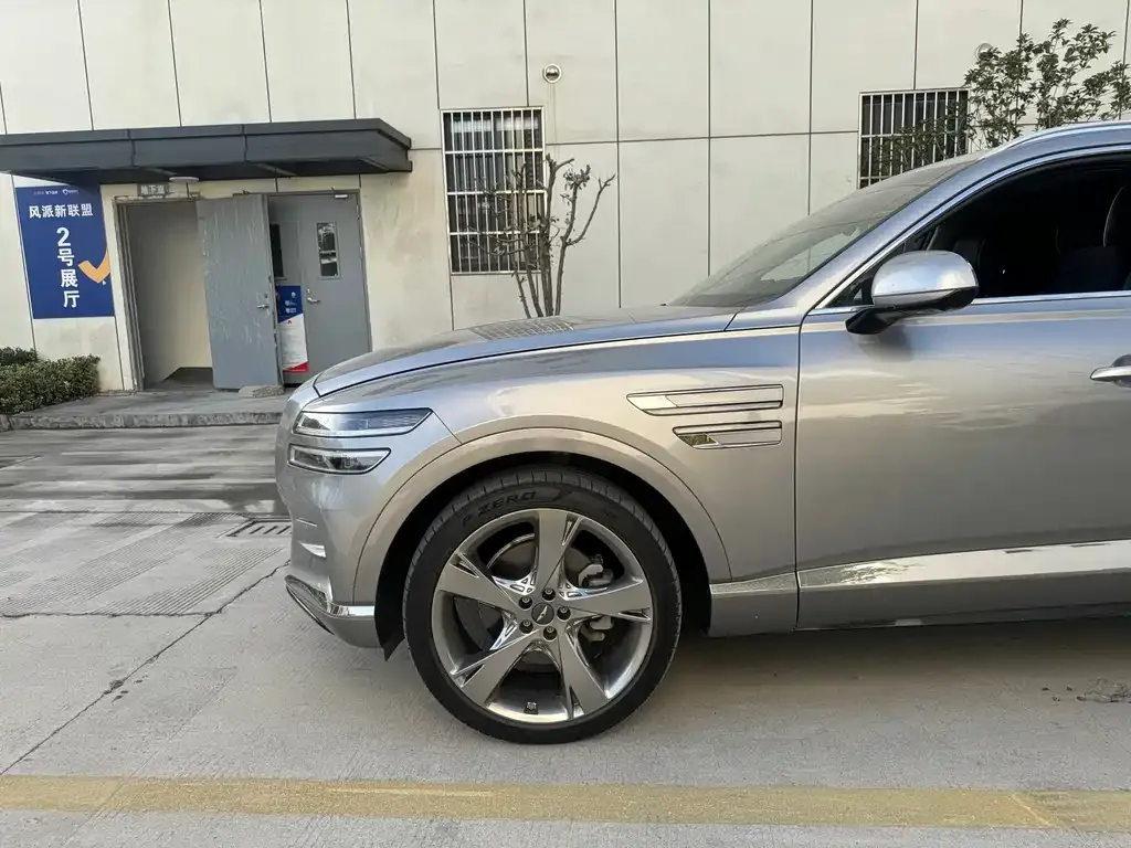 Genesis GV80 2022 из CN, фото 2