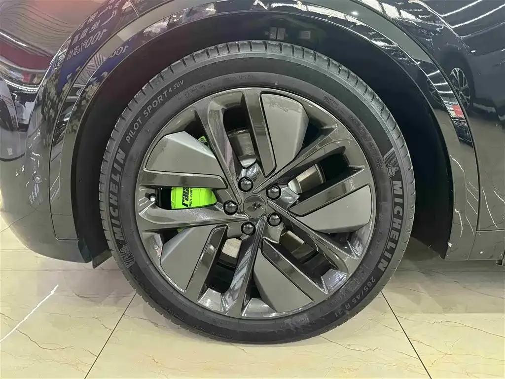 Li Auto L9 2024 из CN, фото 6