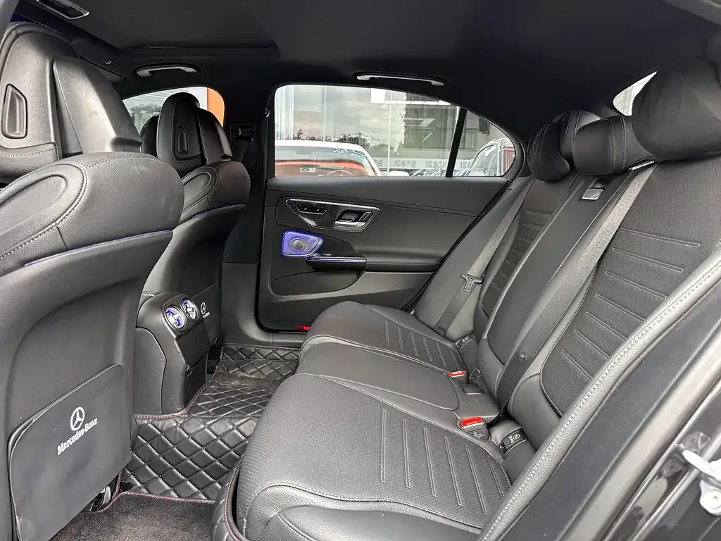 Mercedes-Benz C-Class 2024 из CN, фото 9