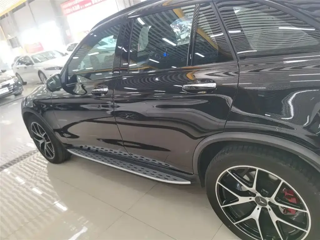 Mercedes-Benz GLC AMG — фото 5