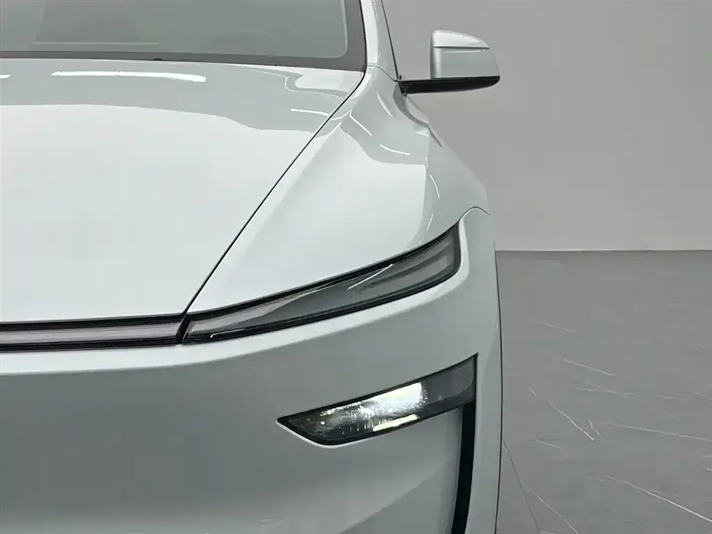 Tesla Model Y 2025 из CN, фото 9