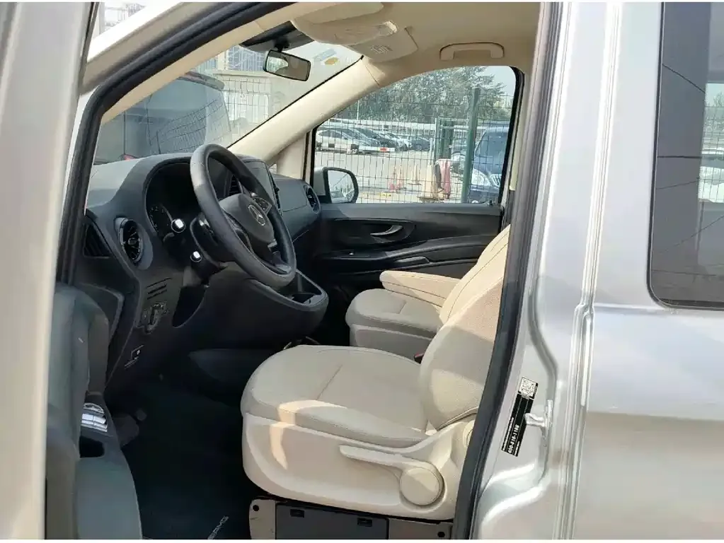 Mercedes-Benz Vito 2023 из CN, фото 3