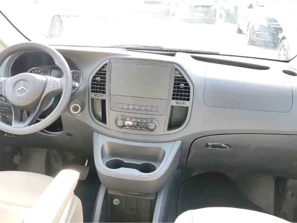 Mercedes-Benz Vito 2023 из CN, фото 5