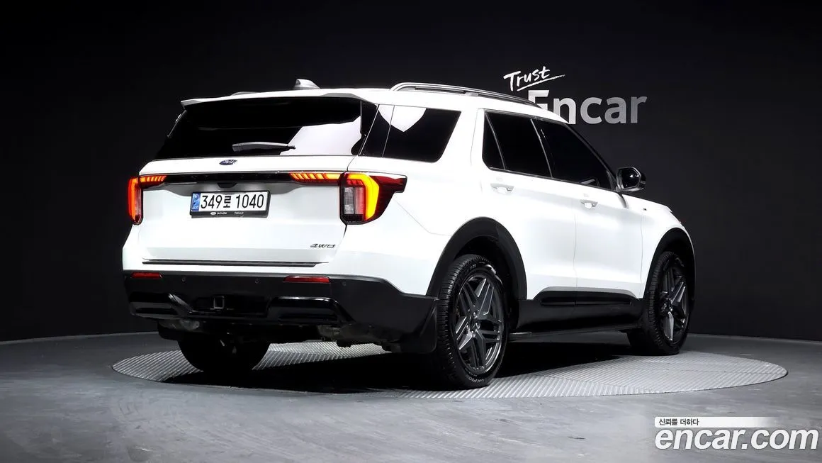 Ford Explorer 2025 из KR, фото 2