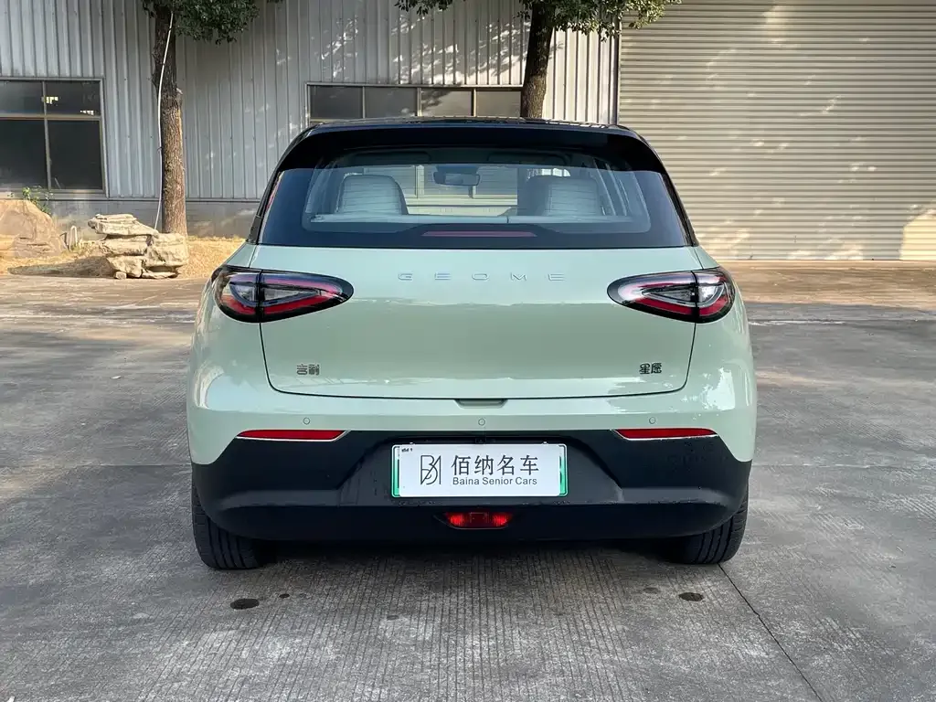 Geely Starburst — фото 7
