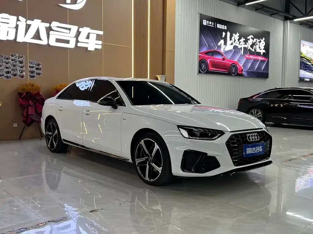 Audi A4L 2024 из CN, фото 3
