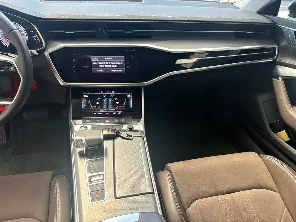 Audi A7L — фото 3