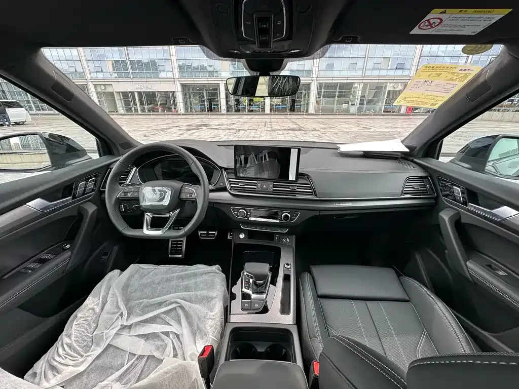 Audi Q5L 2025 из CN, фото 5