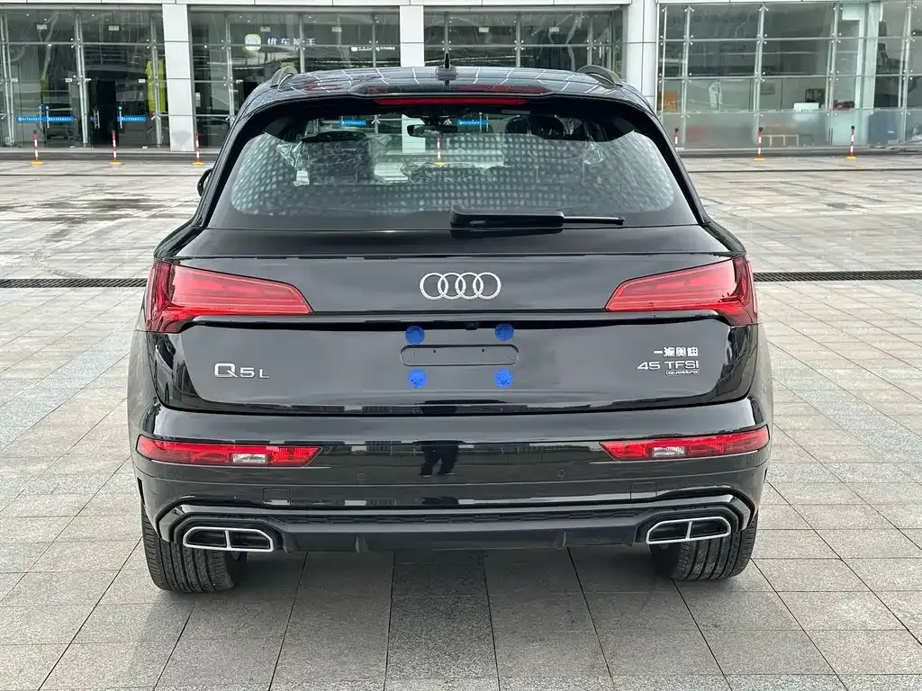 Audi Q5L 2025 из CN, фото 8